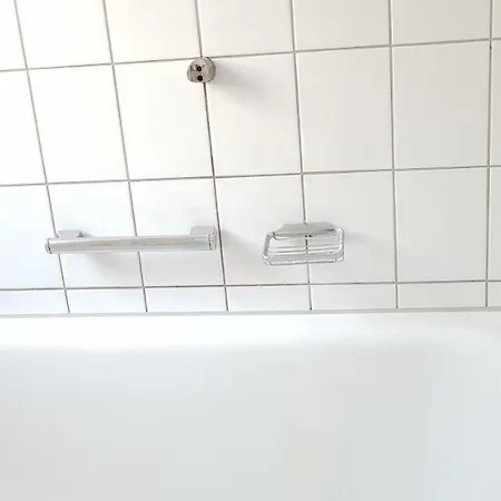 Apartment In 10 *